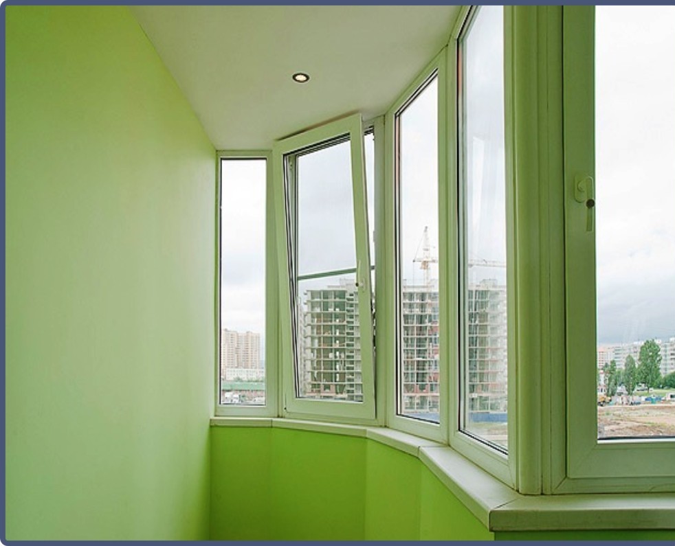 Отделка балкона гипсокартоном и монтаж освещения